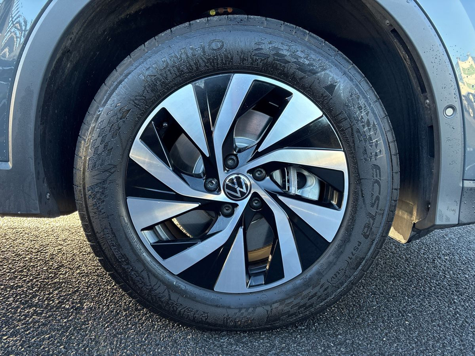 2025 Volkswagen Tiguan TIGUAN LIFE 1.5 PHEV DSG 204HP €49,859