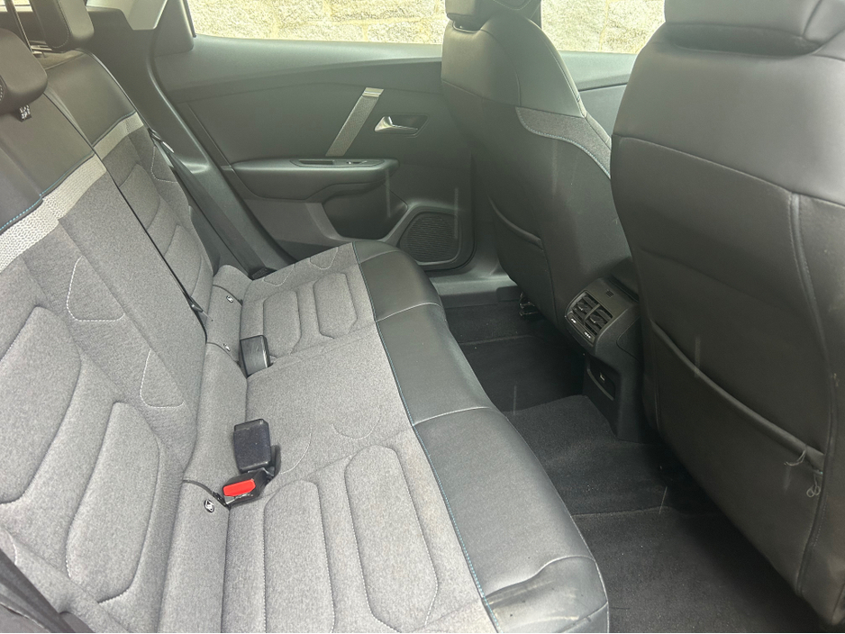 2022 Citroen C4 - image 9