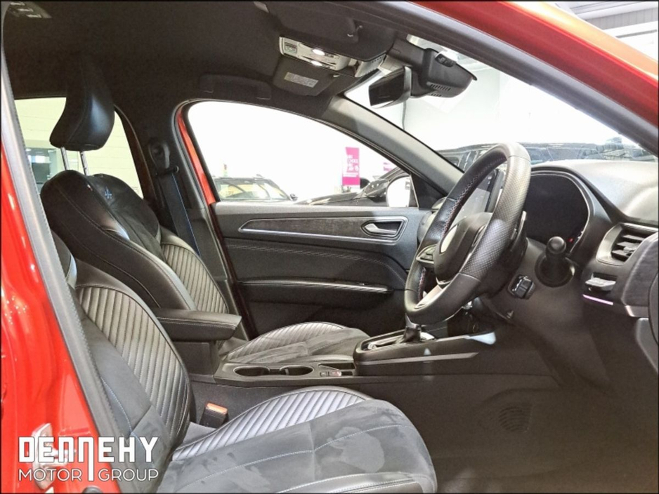 2024 Renault Arkana - image 24