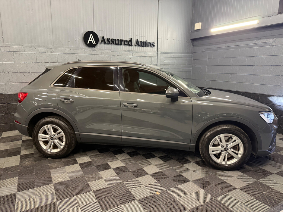 2022 Audi Q3 - image 2