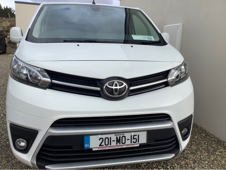 2020 Toyota Proace - image 13