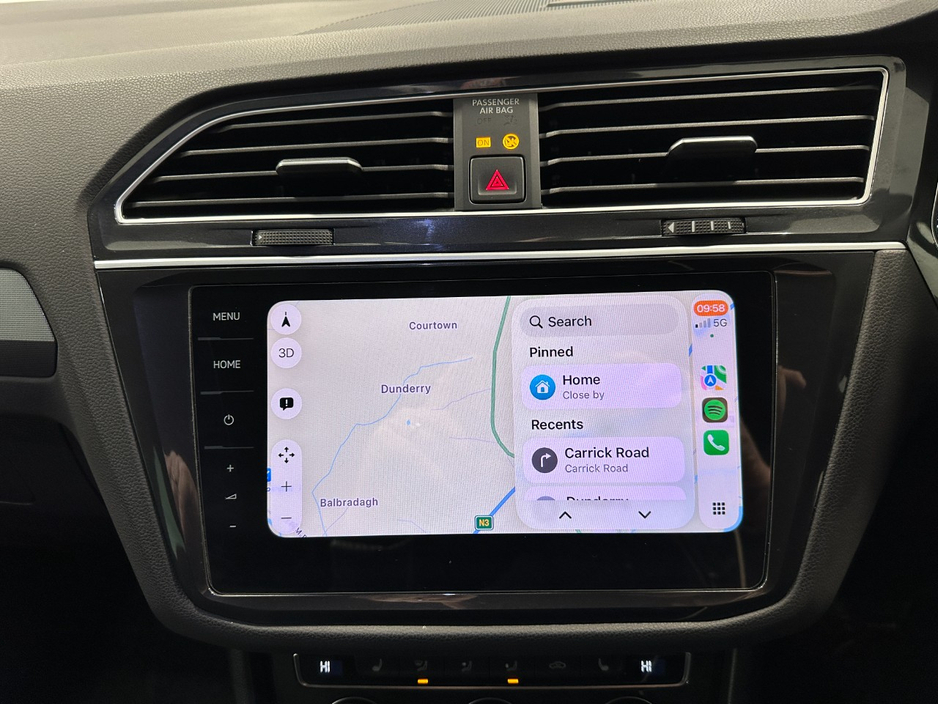 2018 Volkswagen Tiguan - image 29