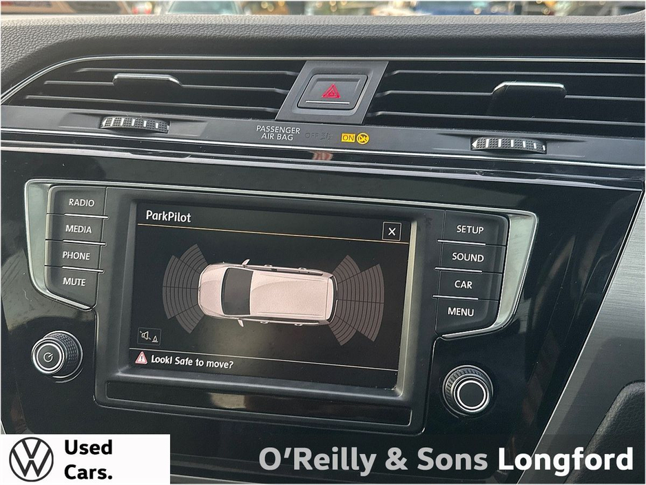 2016 Volkswagen Touran - image 13