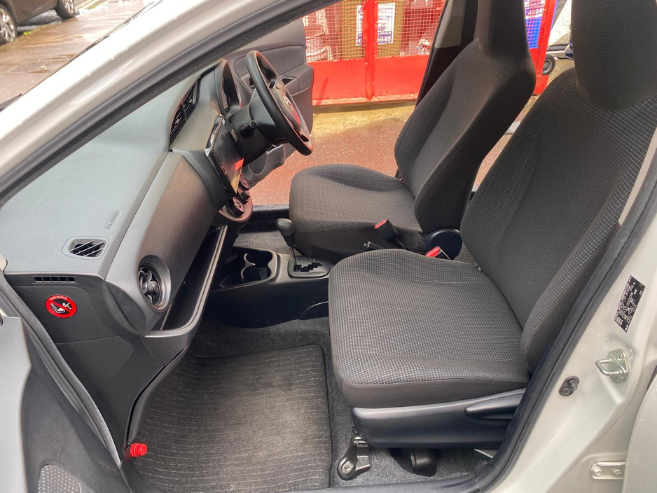 2018 Toyota Vitz - image 15