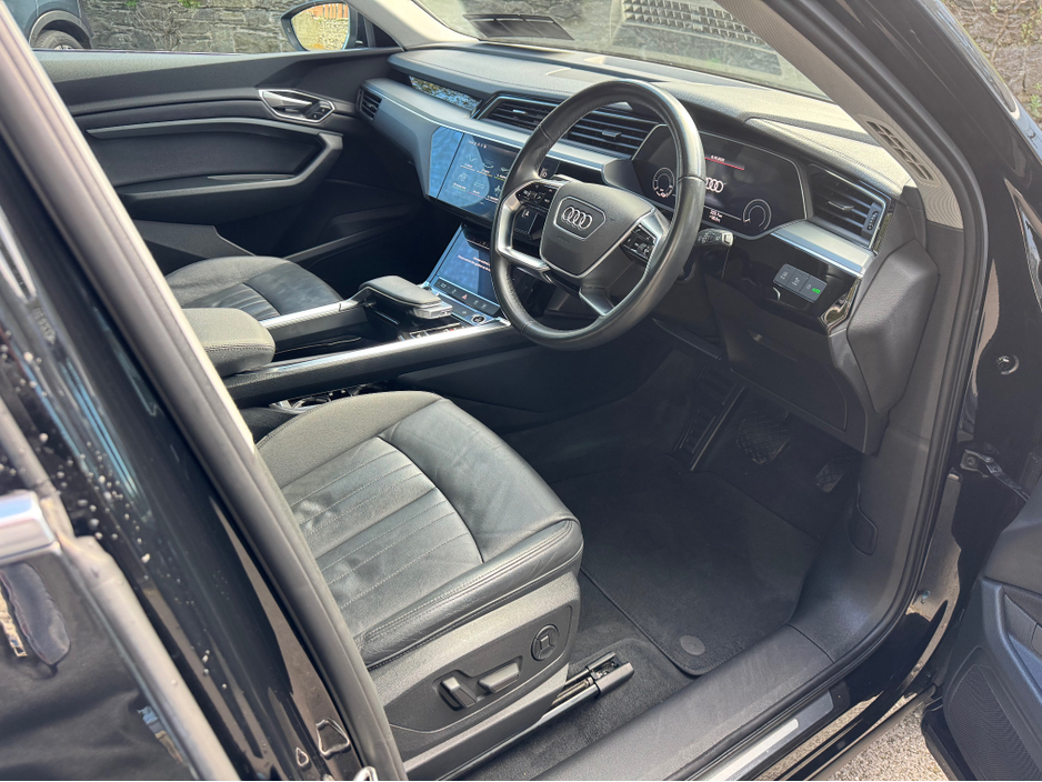 2022 Audi e-tron 55 TECHNIK QUATTRO 300kw  95kWh//LOW MILEAGE//AUDI HISTORY//LOVELY CONDITION//SIMI AND AA DEALER €32,950