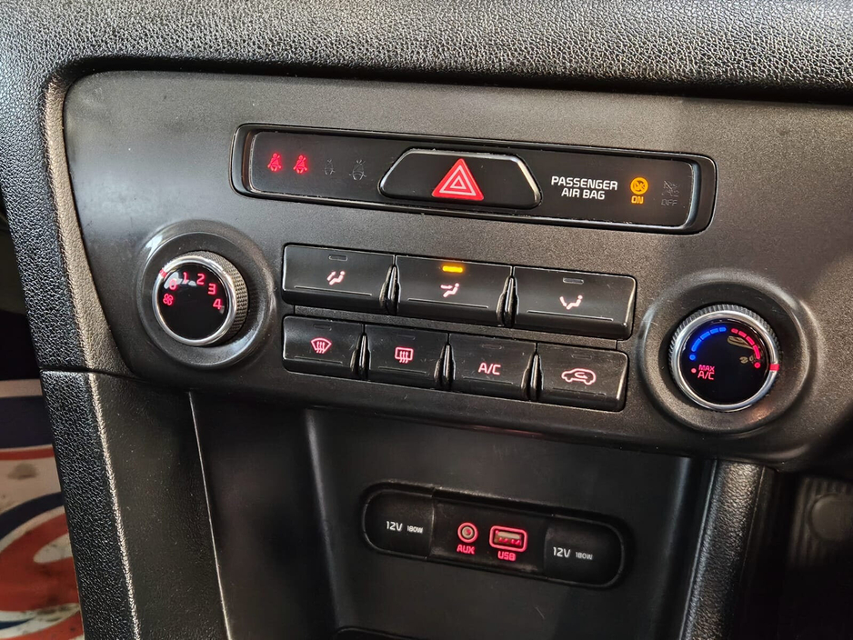 2017 Kia Sportage - image 13