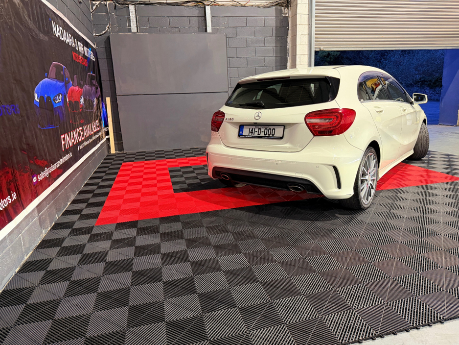 2014 Mercedes-Benz 180 2014 Mercedes A180 Auto (Low mileage ) €13,499