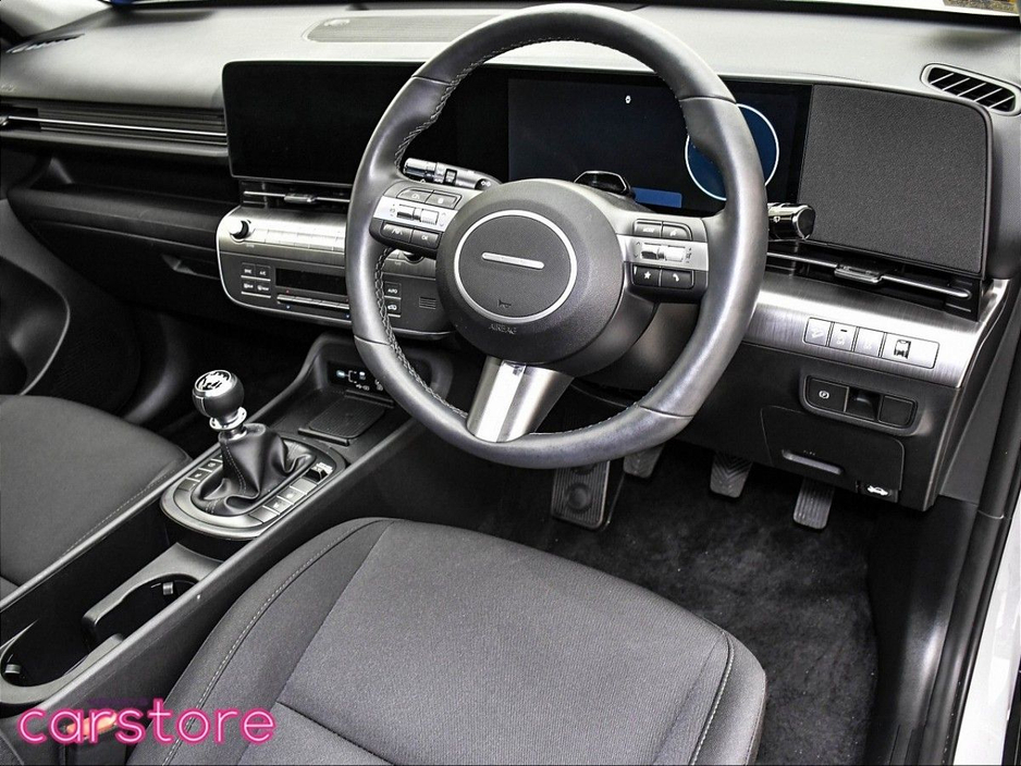 2024 Hyundai Kona - image 13