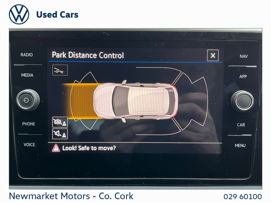 2024 Volkswagen T-Roc - image 6