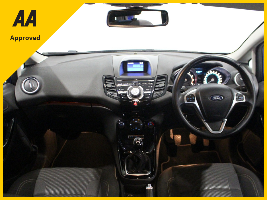 2016 Ford Fiesta - image 21