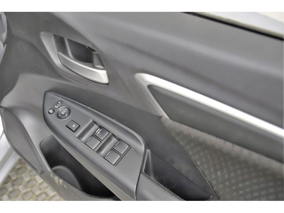 2019 Honda Fit 1.5 HYBRID AUTO *9"ANDROID CAR PLAYER*PRIVACY GLASS* €14,990