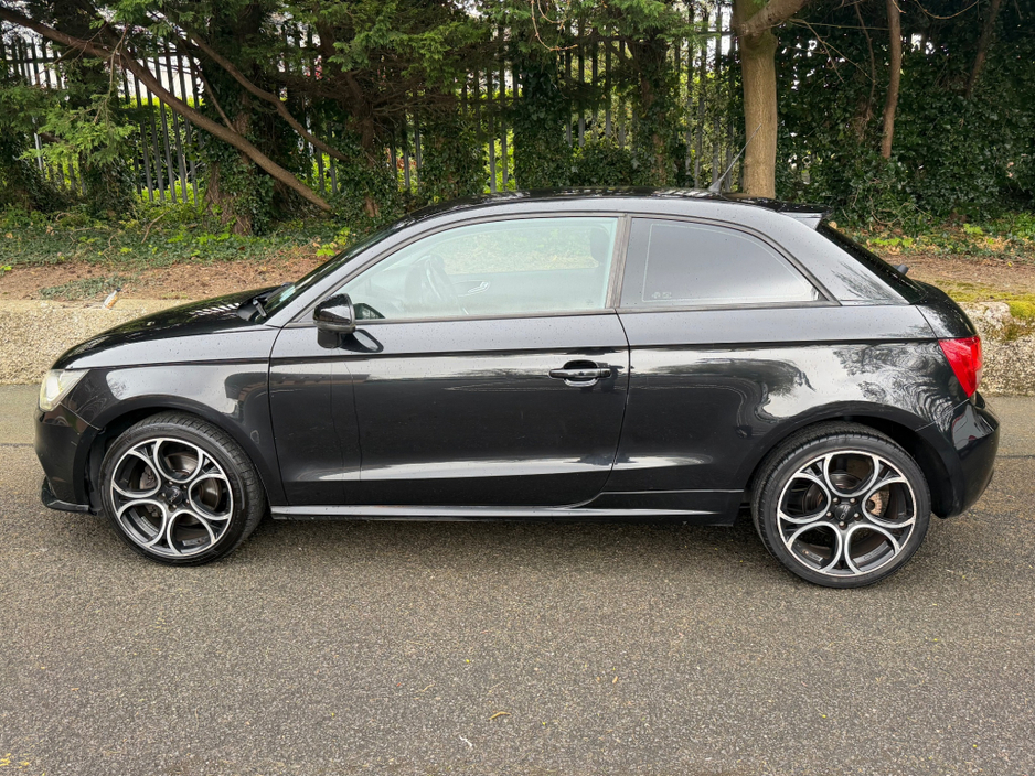 2013 Audi A1 - image 7