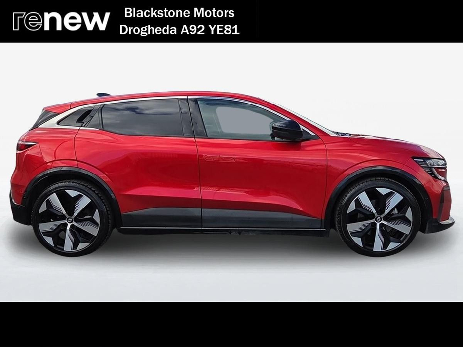 2024 Renault Megane E-Tech - image 7