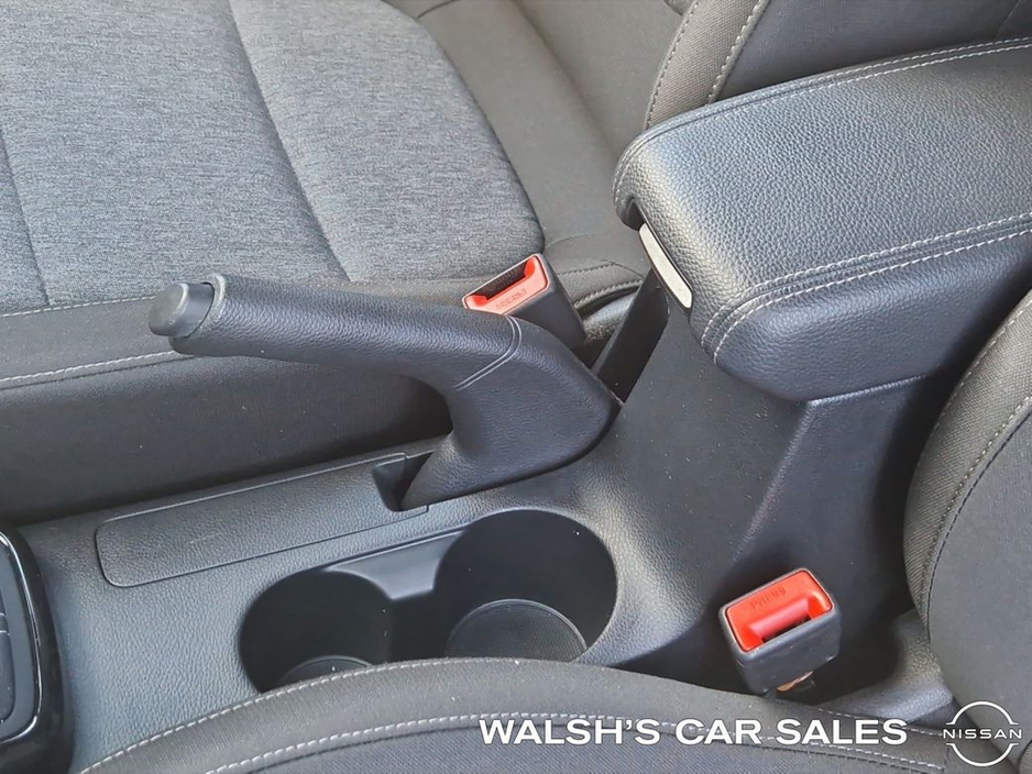 2023 Kia Stonic - image 26