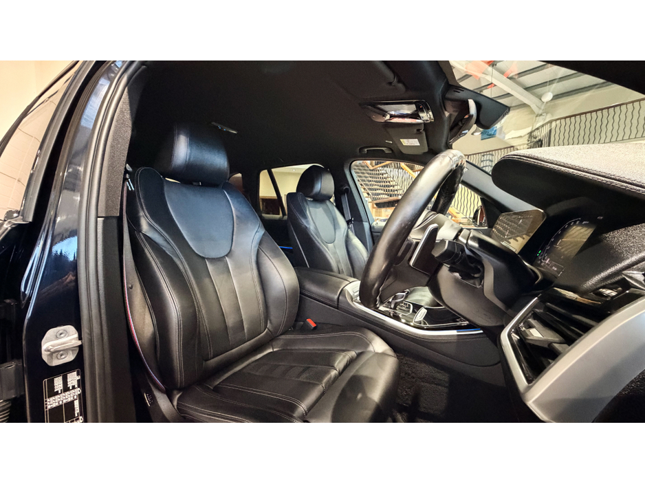 2021 BMW X5 XDRIVE45E M SPORT AUTO €49,999