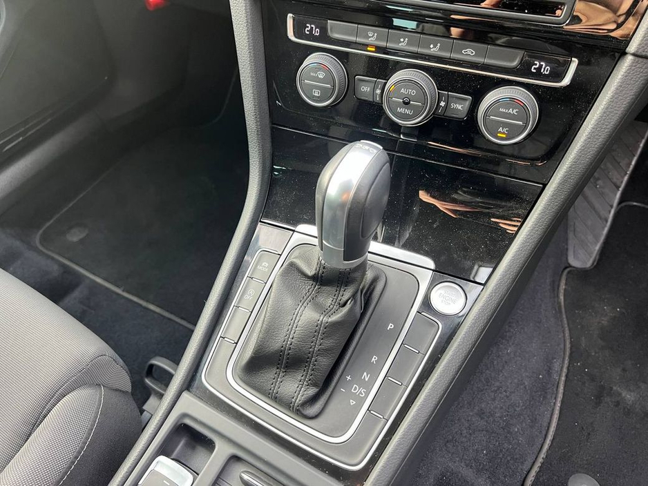 2016 Volkswagen Golf HIGHLINE 1.4 TSI AUTO // VERY LOW MILEAGE // DIAMOND CUT ALLOYS // APPLE CARPLAY/ANDROID AUTO €17,900