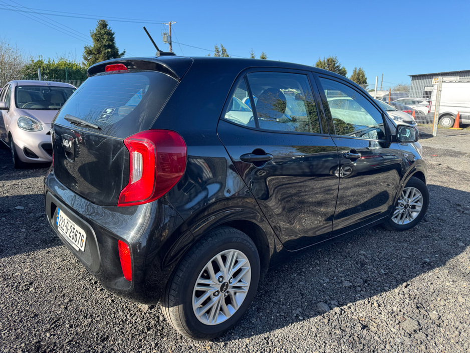 2022 Kia Picanto - image 3