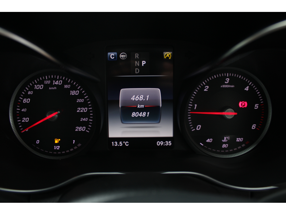 2018 Mercedes-Benz C Class - image 12