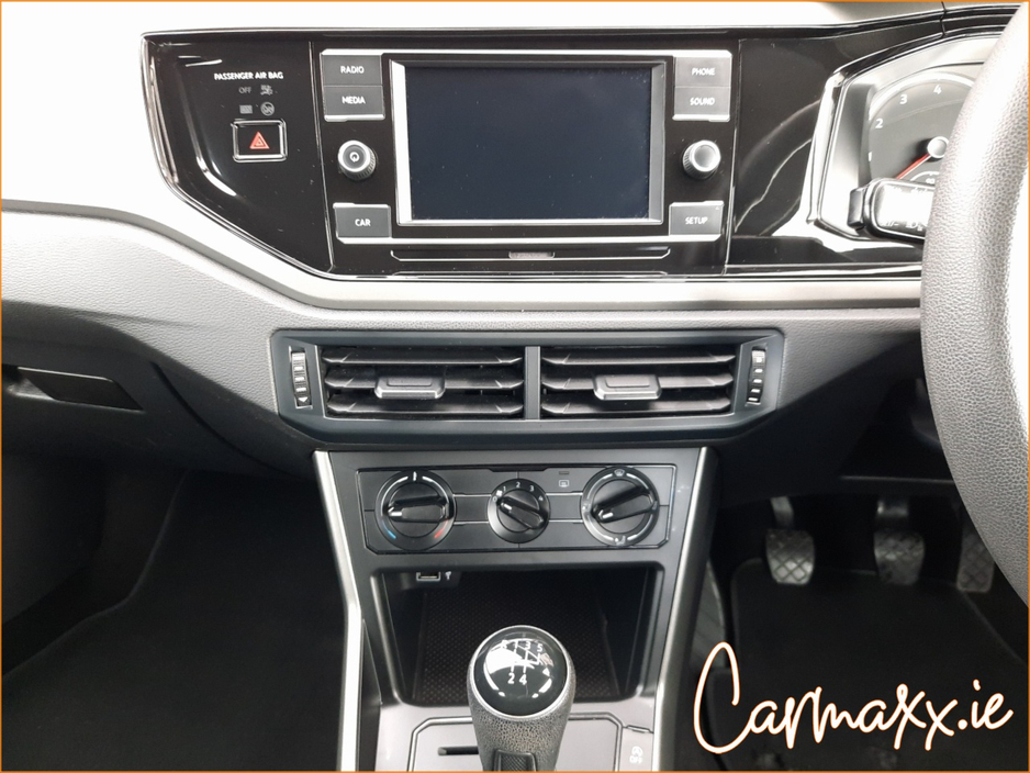 2019 Volkswagen Polo - image 26