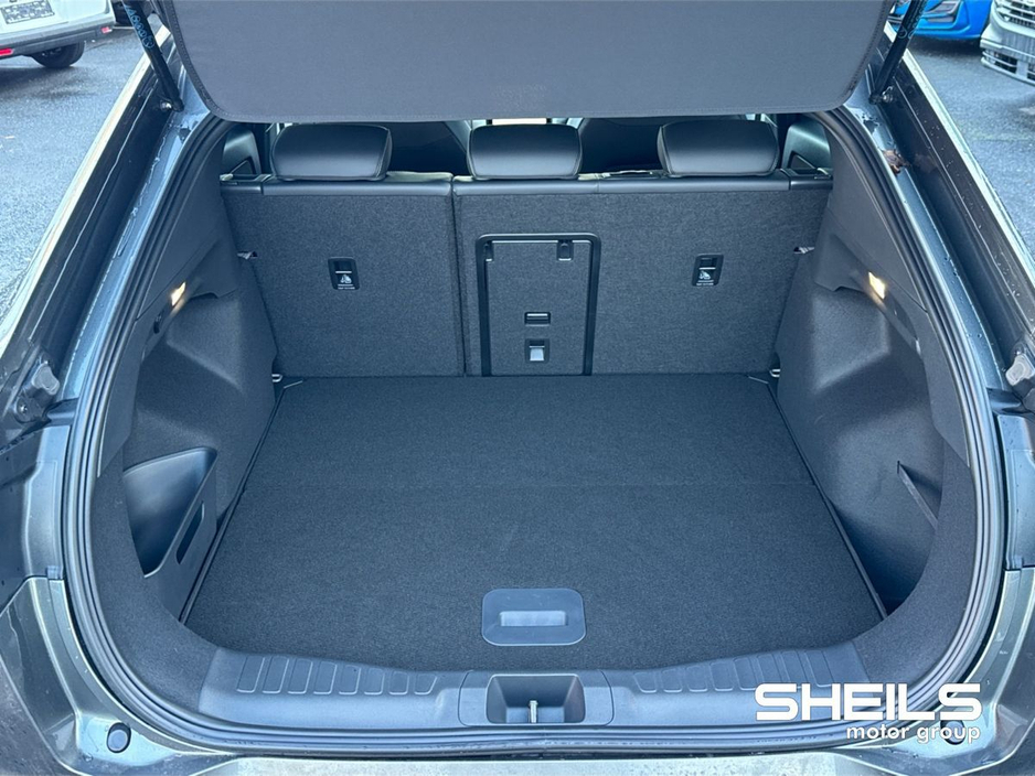 2026 Ford Capri - image 9