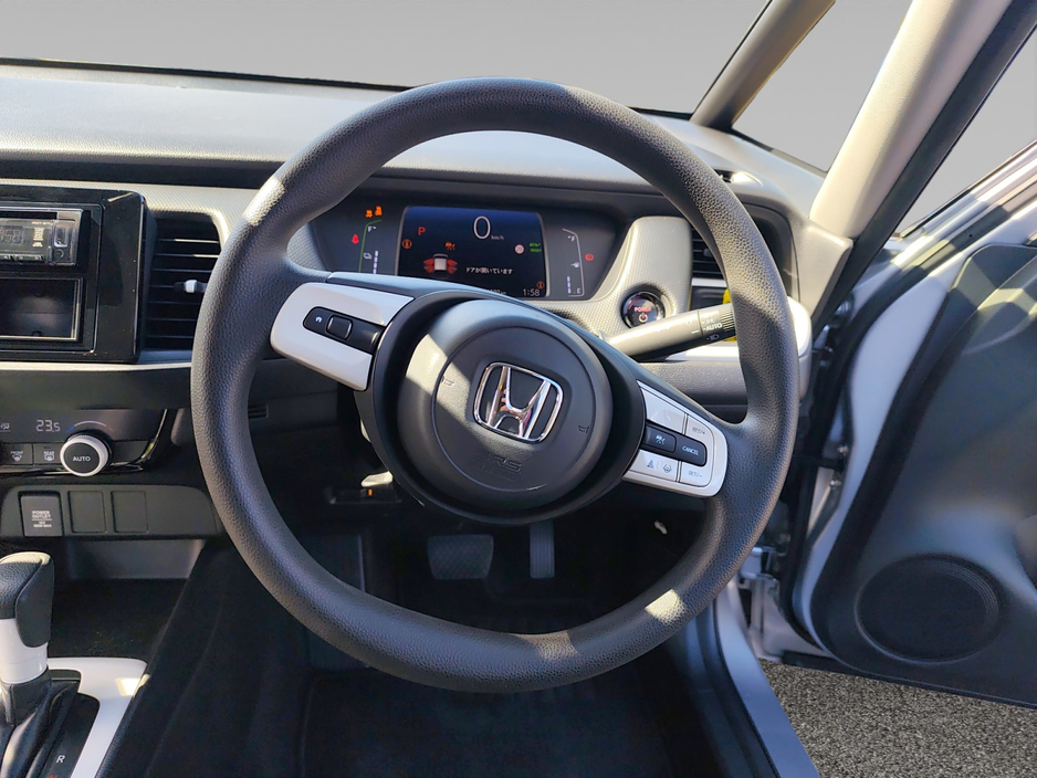 2020 Honda Fit - image 13