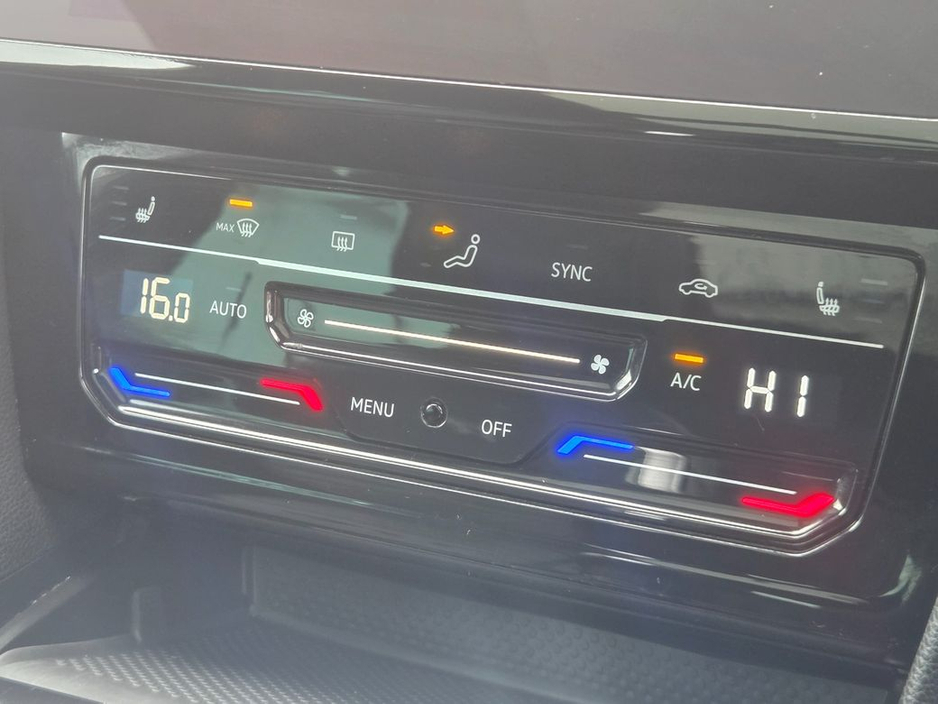 2021 Volkswagen Passat R-LINE TDI DSG €26,950