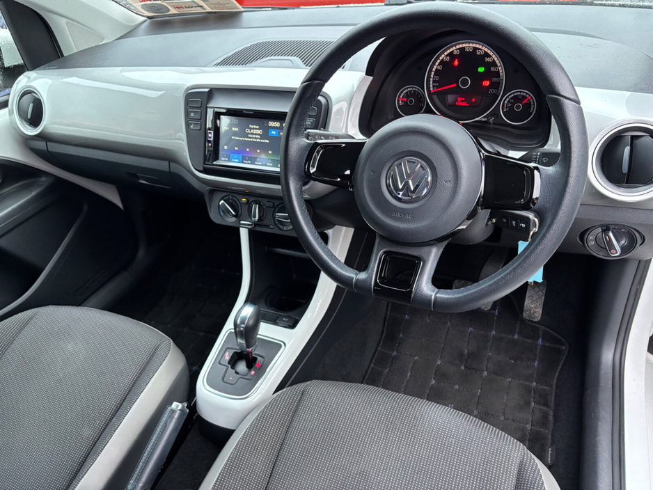 2015 Volkswagen up! 1.0 75BHP TAKE UP €7,500