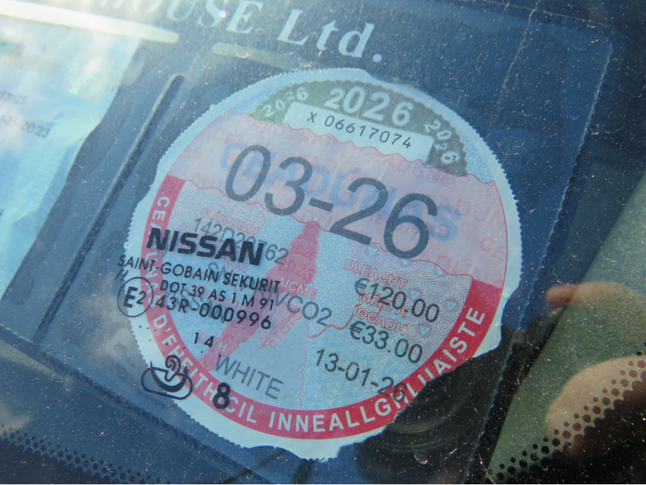 2014 Nissan Leaf - image 14