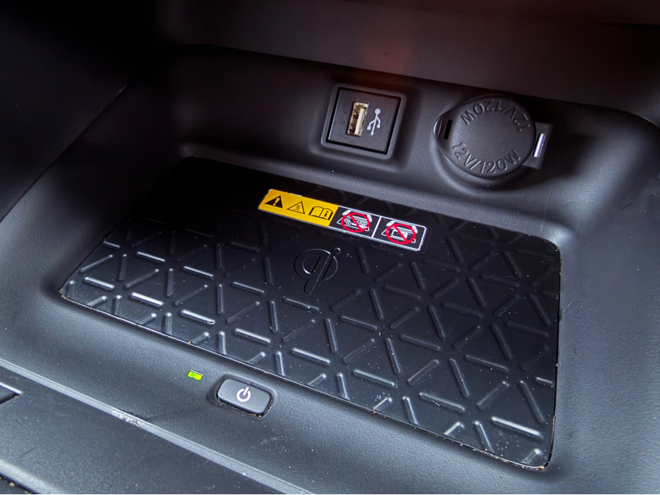 2024 Toyota Rav4 4X4 PHEV - Platinum Modelista - New model €48,940