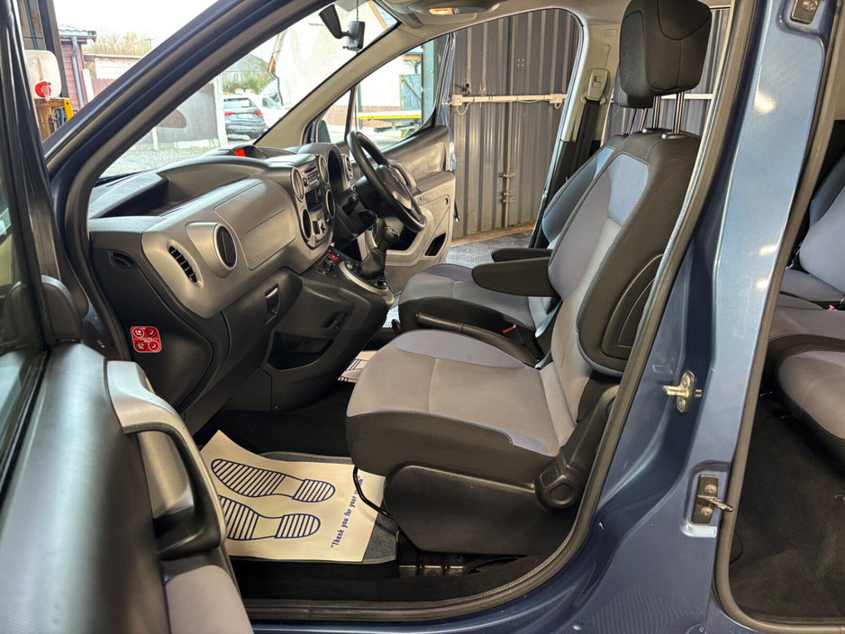 2016 Peugeot Partner Tepee - image 15