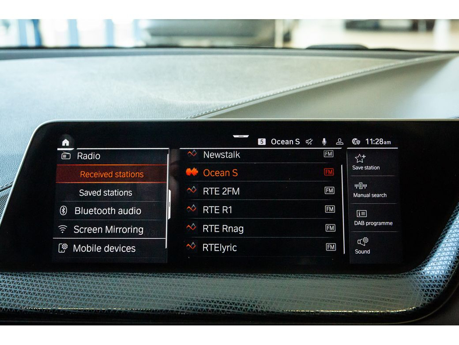 2022 BMW 1 Series - image 33