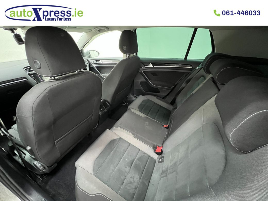 2017 Volkswagen Golf - image 6