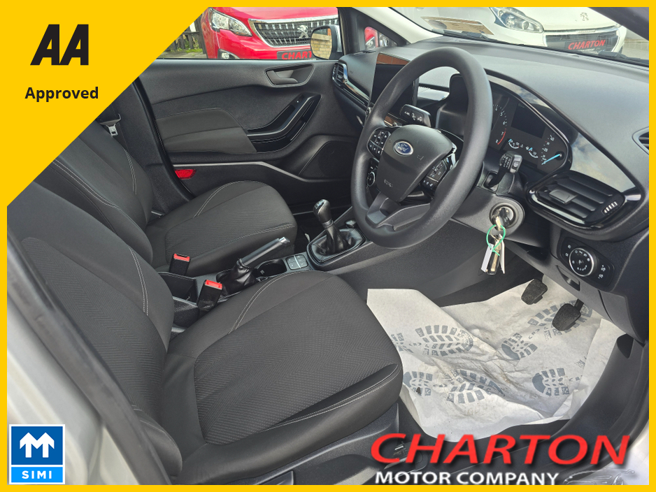 2022 Ford Fiesta - image 7