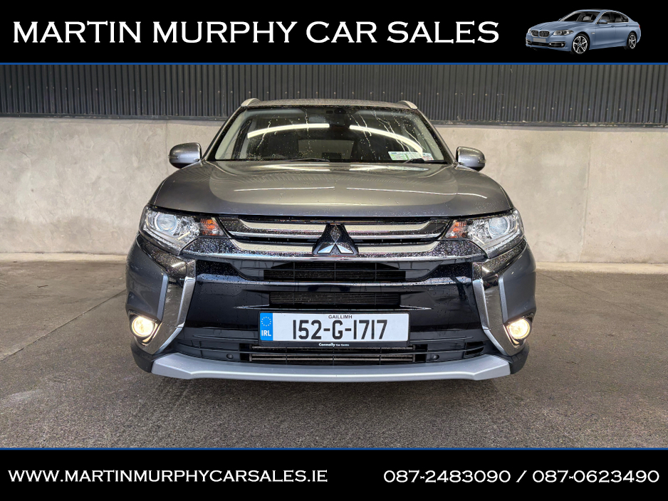 2015 Mitsubishi Outlander - image 4