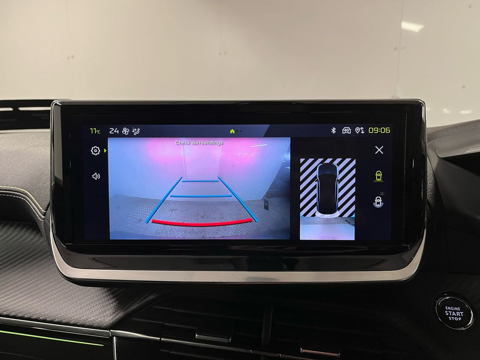 2025 Peugeot 2008 - image 15