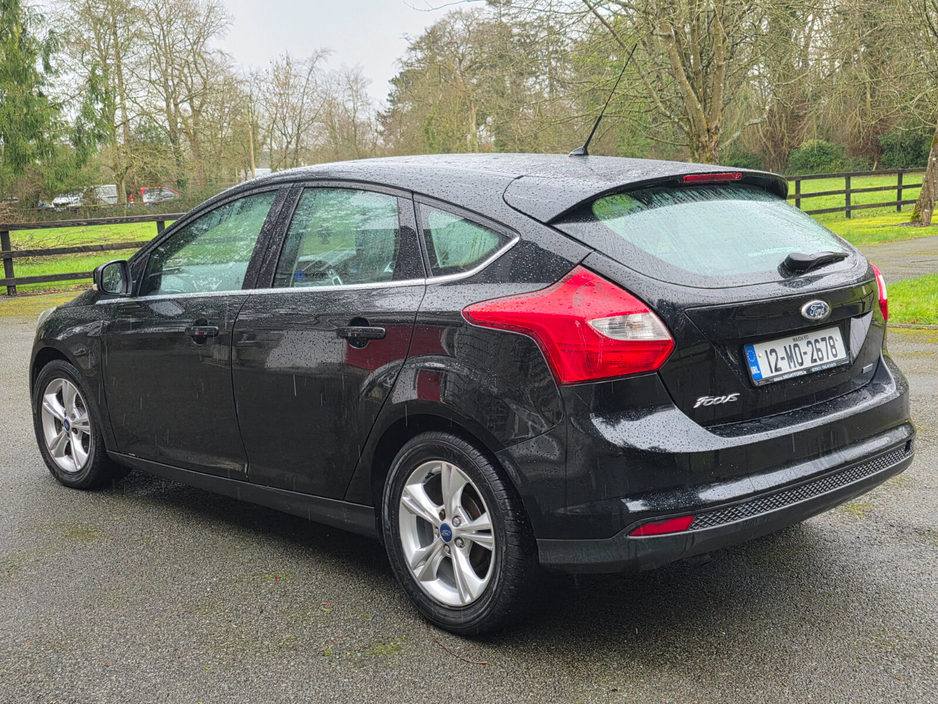 2012 Ford Focus - image 4