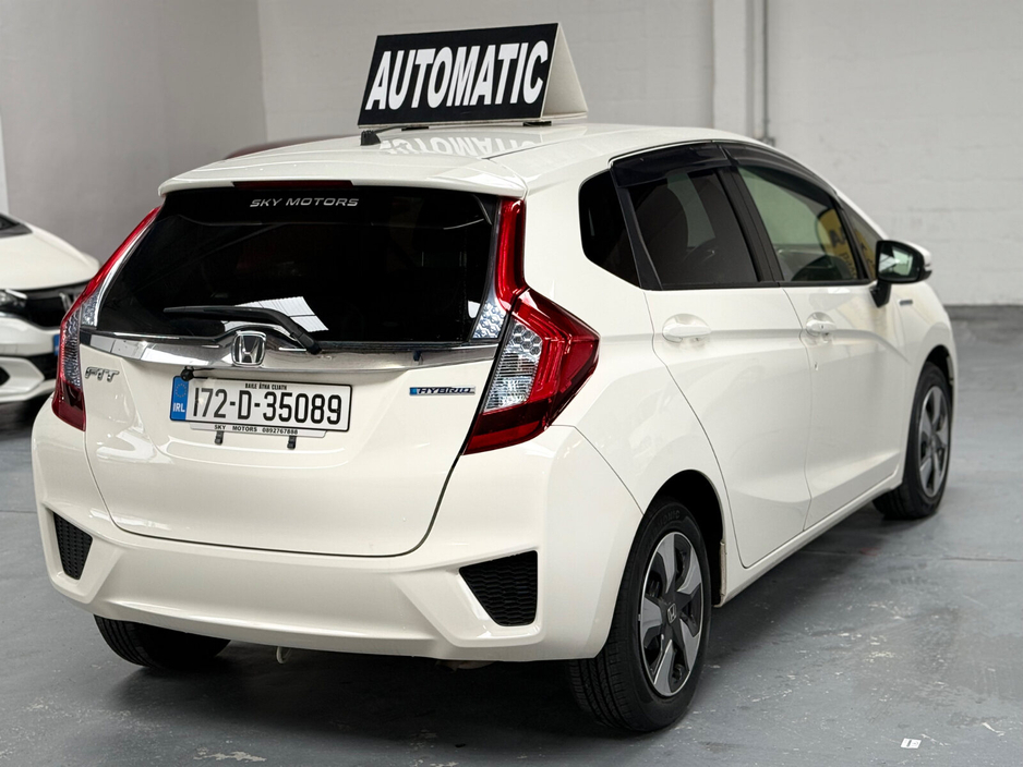 2017 Honda Fit  €11,790