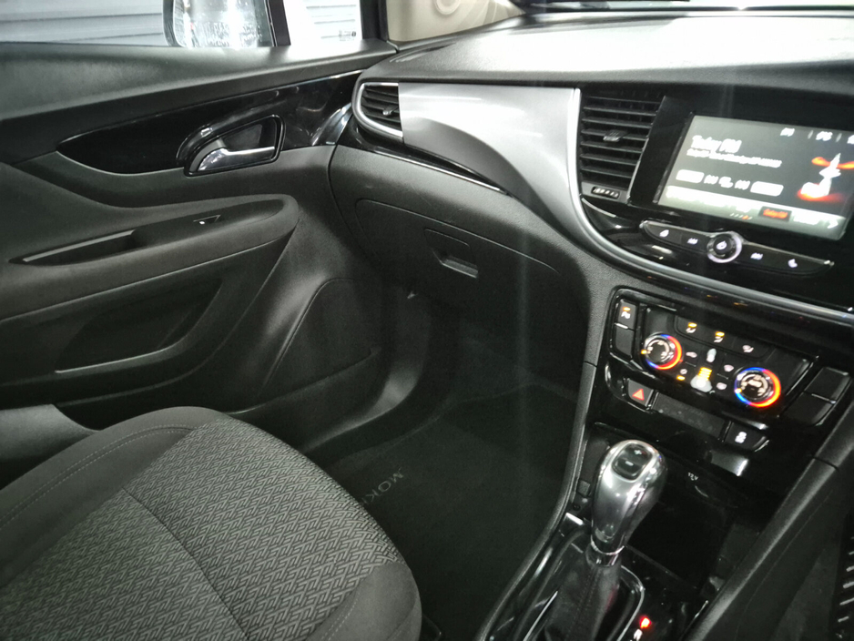 2017 Opel Mokka - image 6