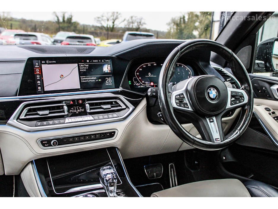 2021 BMW X5 - image 31