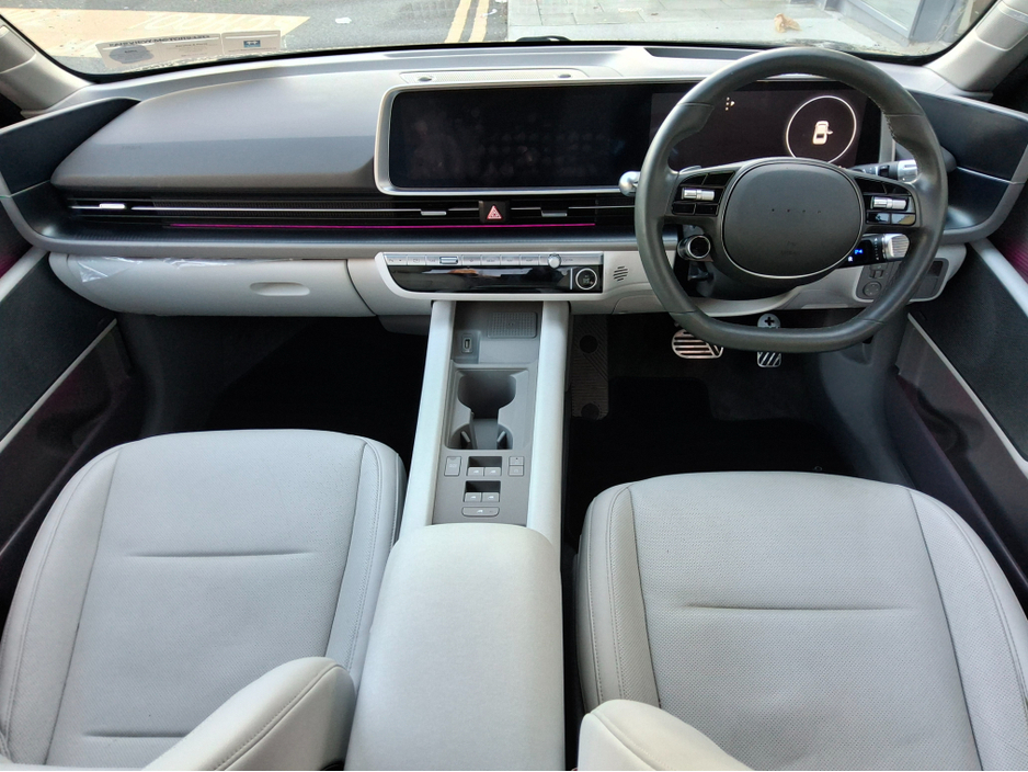 2023 Hyundai Ioniq 6 - image 8