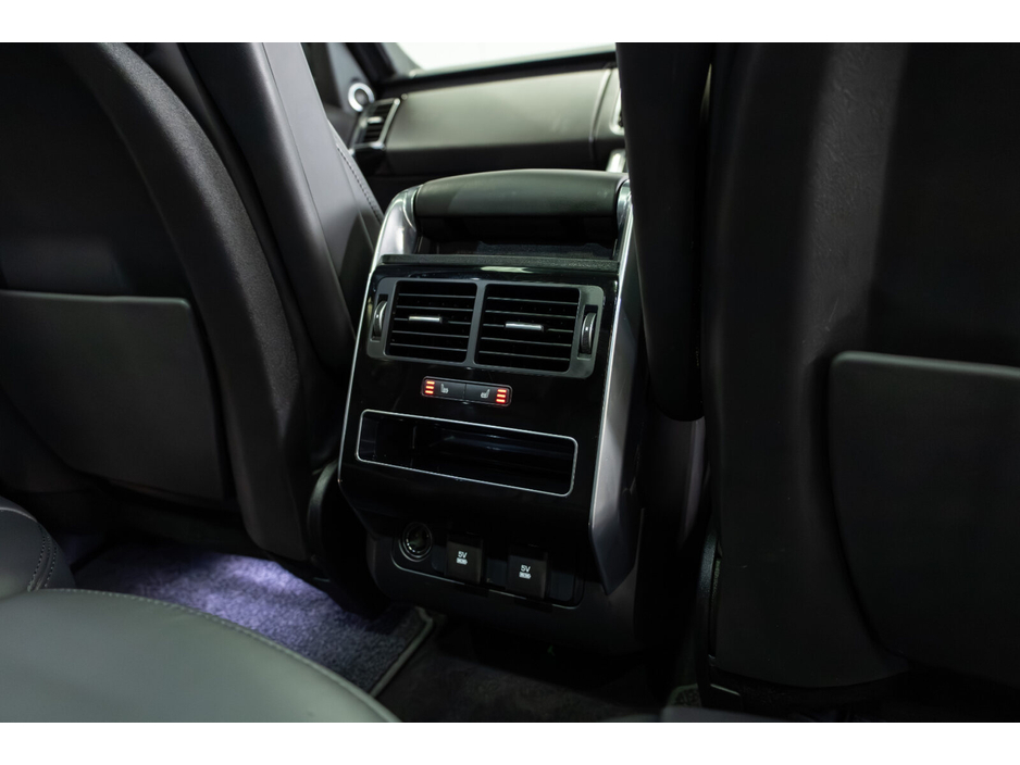 2021 Land Rover Range Rover Sport - image 15