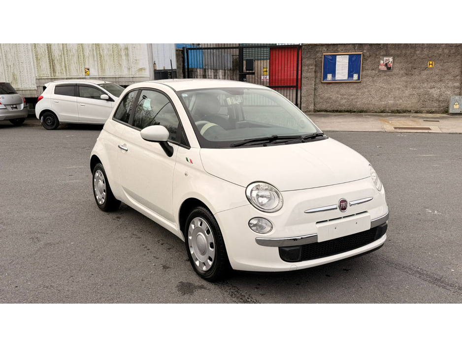 2015 Fiat 500 1.2 69hp Lounge €8,999