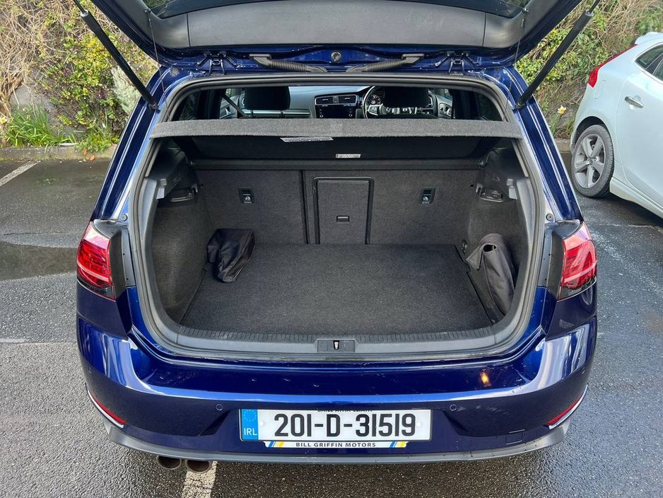 2020 Volkswagen Golf - image 13