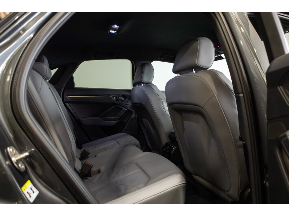 2023 Audi Q3 - image 12