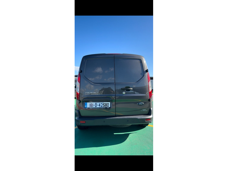 2018 Ford Transit - image 6