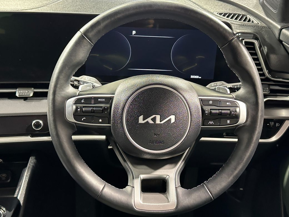 2025 Kia Sportage Plug-in Hybrid 4x4 €44,800