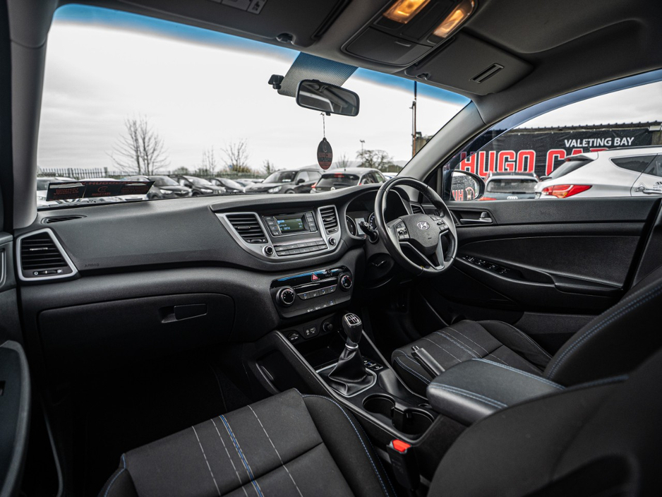 2017 Hyundai Tucson - image 9