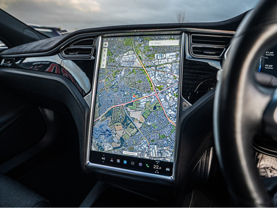 2017 Tesla Model S 2017 Tesla S 100D/MCU 2/Autopilot 3/1yr Warranty €26,888