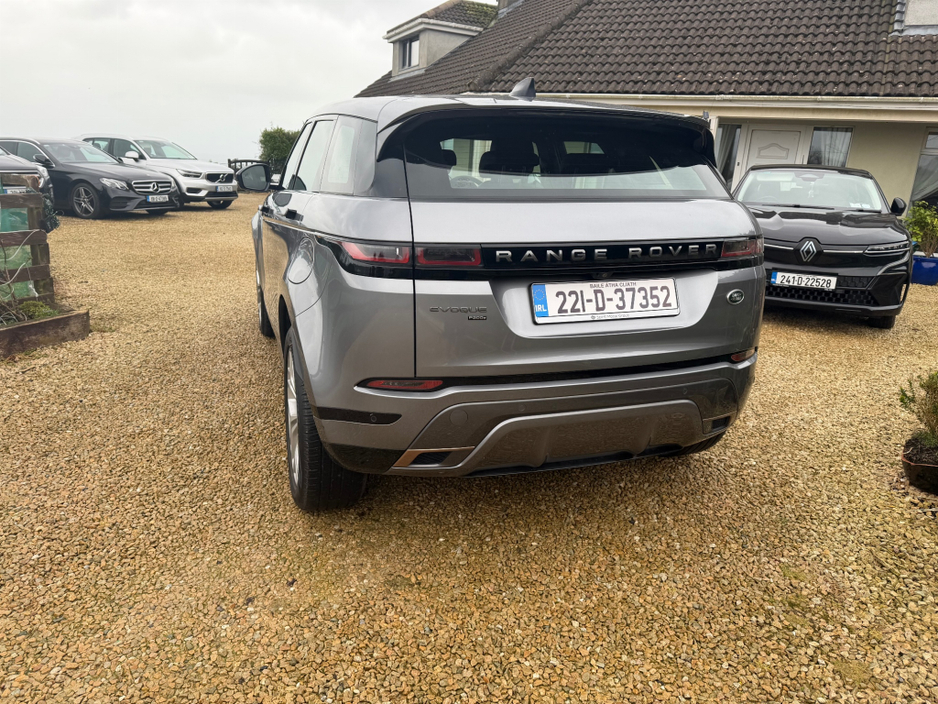 2022 Land Rover Range Rover Evoque - image 4