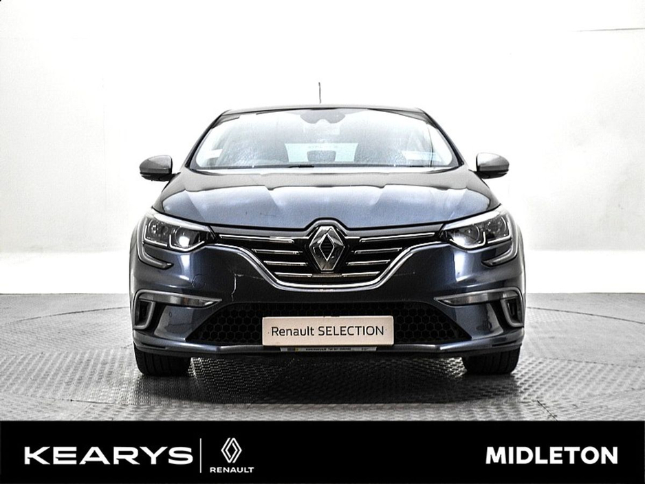 2020 Renault Megane - image 11